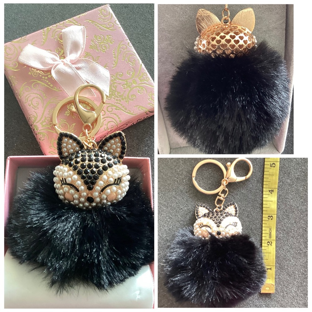 🍁 NWT Elegant Black Fox Crystal Keychain or Bag Charm